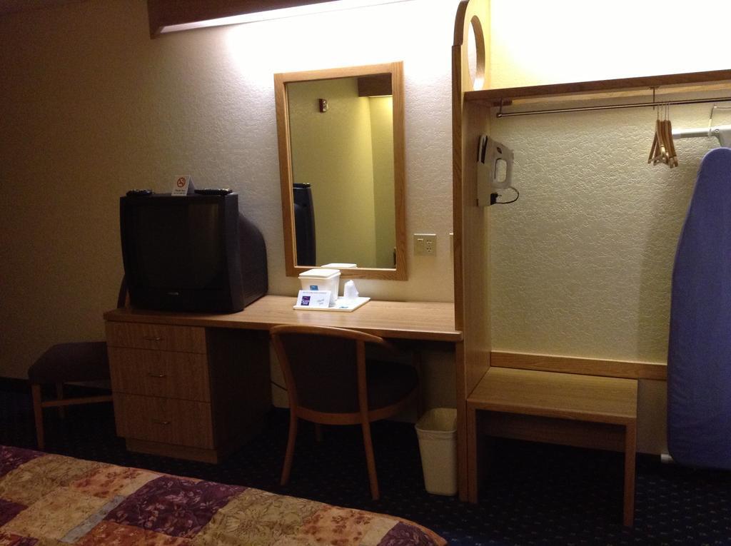 Econo Lodge Denver International Airport Aurora Dış mekan fotoğraf